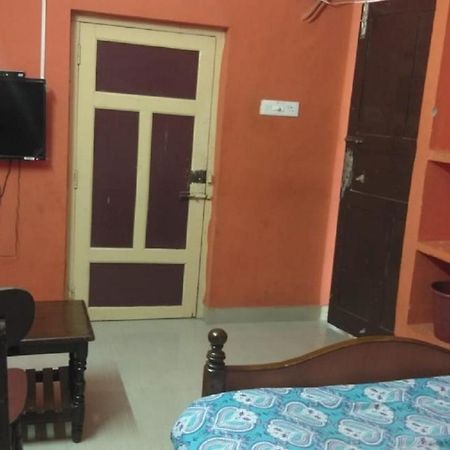 Family Guest House Near Bus-Stand Pondicherry Luaran gambar