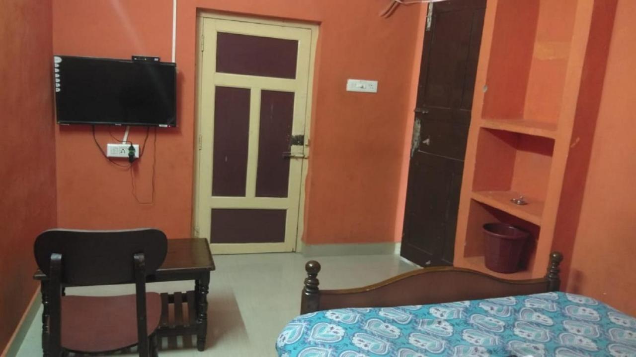 Family Guest House Near Bus-Stand Pondicherry Luaran gambar